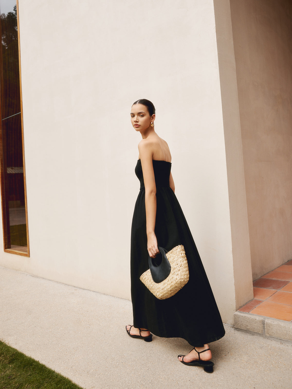 Vestido Largo sin Tirantes con Pliegues de Algodón y Lino